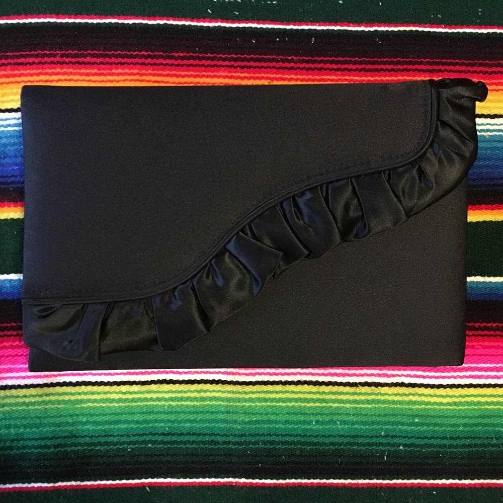 Vintage Carla Marchi Ruffle Evening Clutch